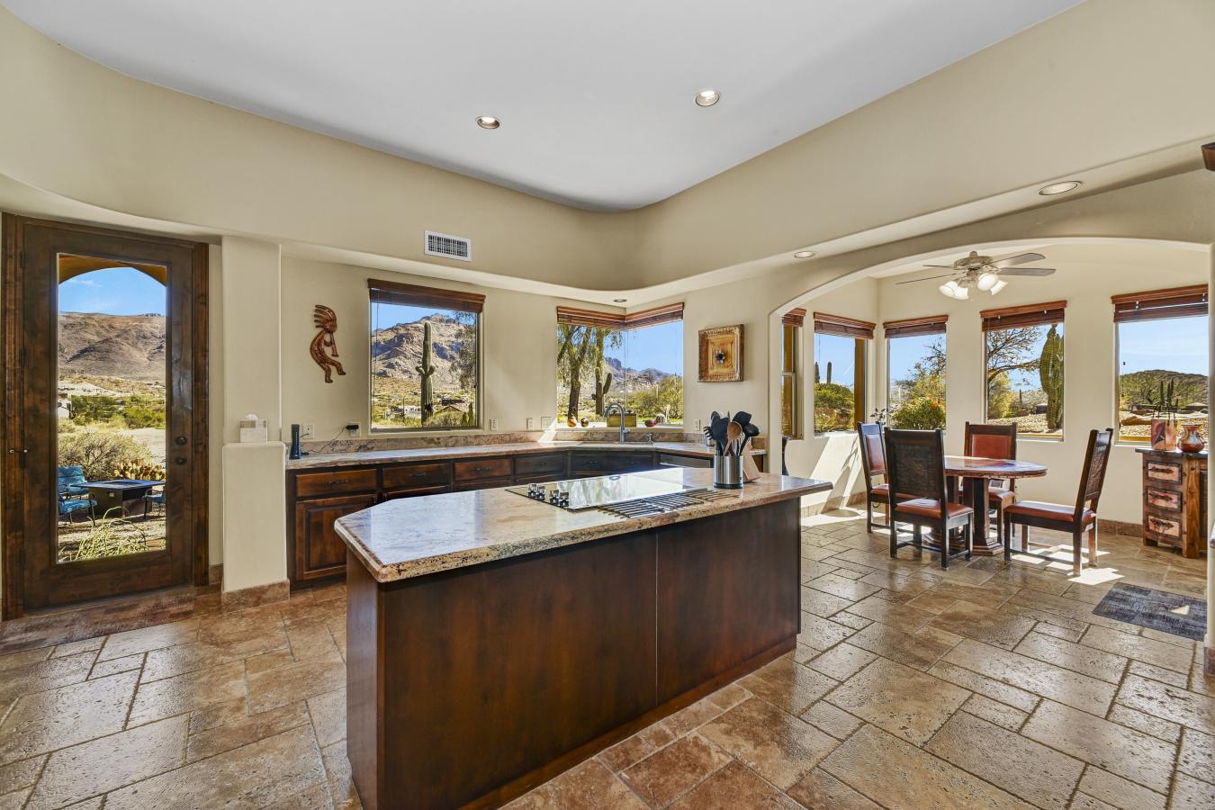 Gold Canyon, Arizona, 85118, United States, 3 Bedrooms Bedrooms, ,2 BathroomsBathrooms,Residential,For Sale,1971133