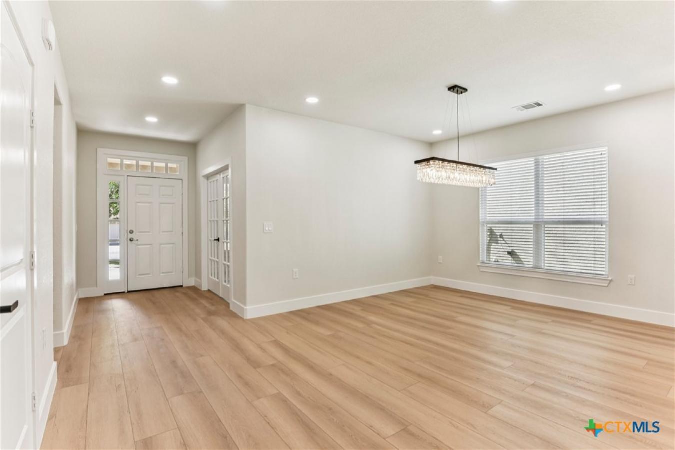 Georgetown, Williamson, 78633, United States, 3 Bedrooms Bedrooms, ,2 BathroomsBathrooms,Residential,For Sale,1971122