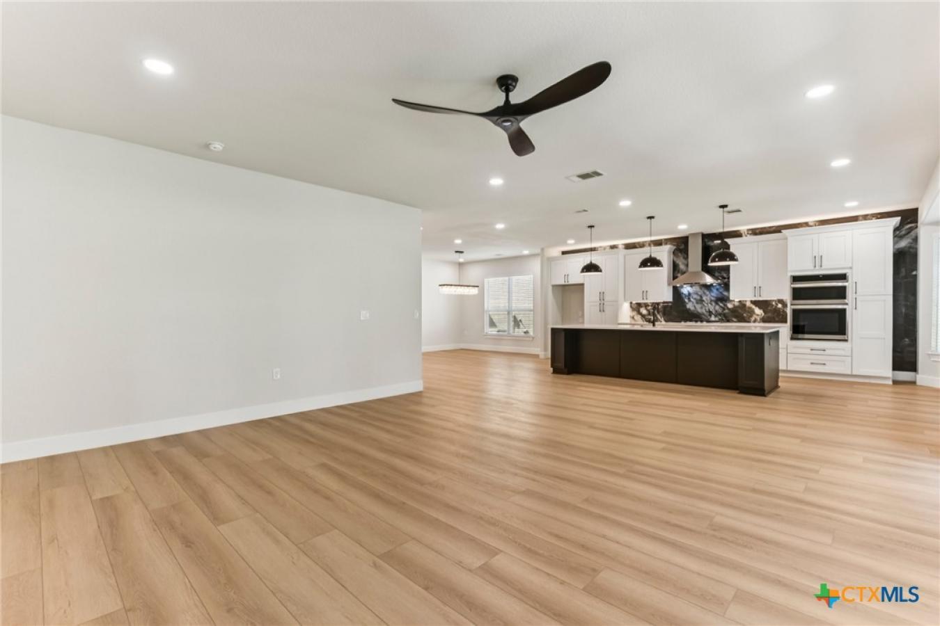 Georgetown, Williamson, 78633, United States, 3 Bedrooms Bedrooms, ,2 BathroomsBathrooms,Residential,For Sale,1971122