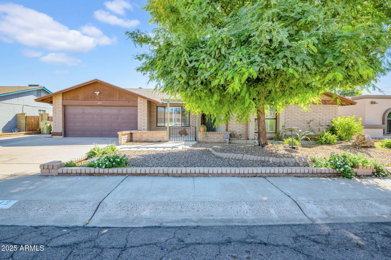 Glendale, Maricopa, 85304, United States, 4 Bedrooms Bedrooms, ,2 BathroomsBathrooms,Residential,For Sale,1971119