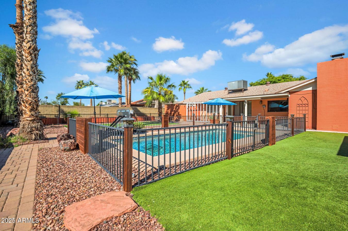 Glendale, Maricopa, 85304, United States, 4 Bedrooms Bedrooms, ,2 BathroomsBathrooms,Residential,For Sale,1971119