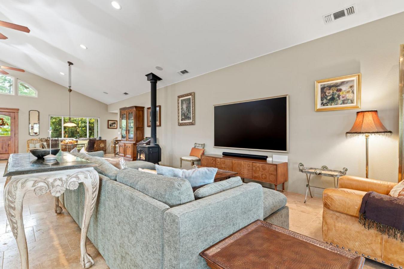 Placerville, El Dorado, 95667, United States, 3 Bedrooms Bedrooms, ,2 BathroomsBathrooms,Residential,For Sale,1971121