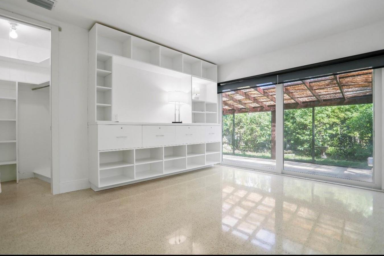 Lauderdale, Florida, 33308, United States, 3 Bedrooms Bedrooms, ,3 BathroomsBathrooms,Residential,For Sale,1996547