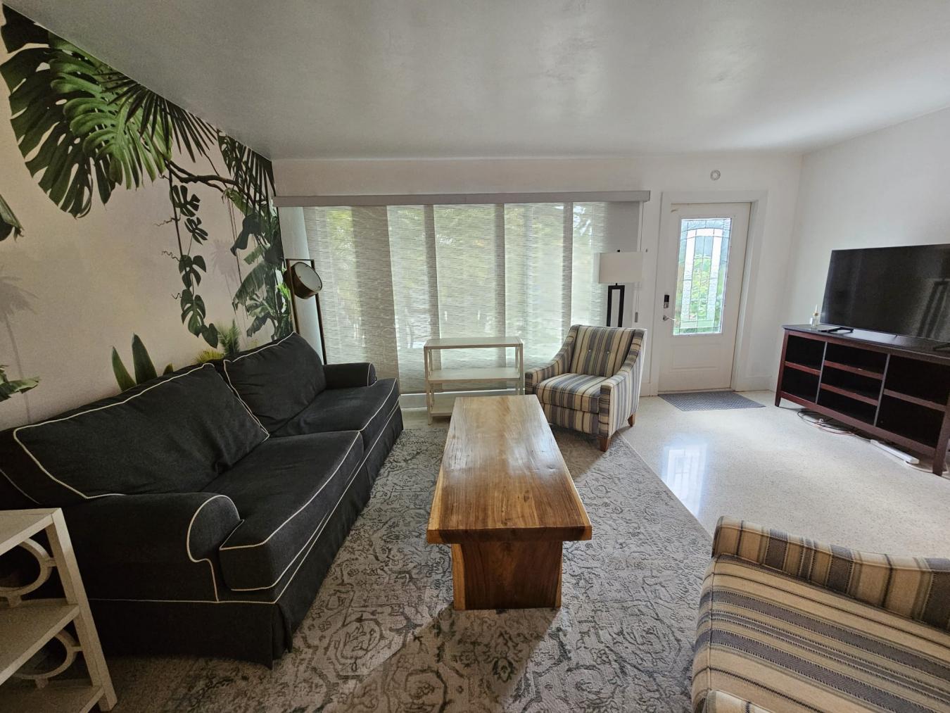 Lauderdale, Florida, 33308, United States, 3 Bedrooms Bedrooms, ,3 BathroomsBathrooms,Residential,For Sale,1996547