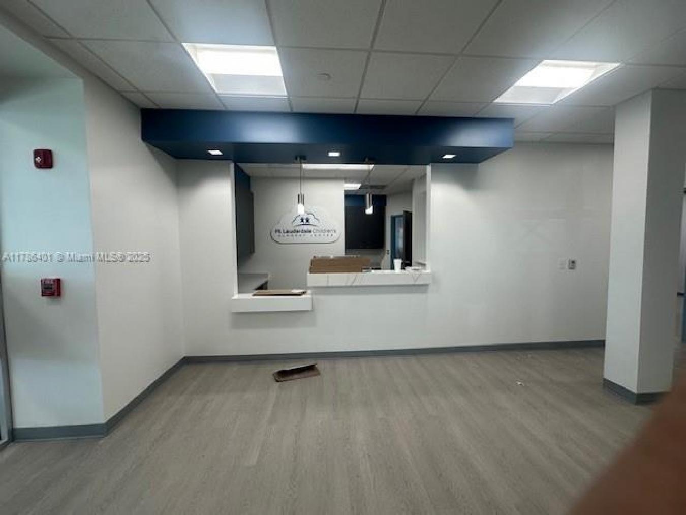 3110 sq ft of available space at Blue Cloud Surgery Centers newest Flo – image 20