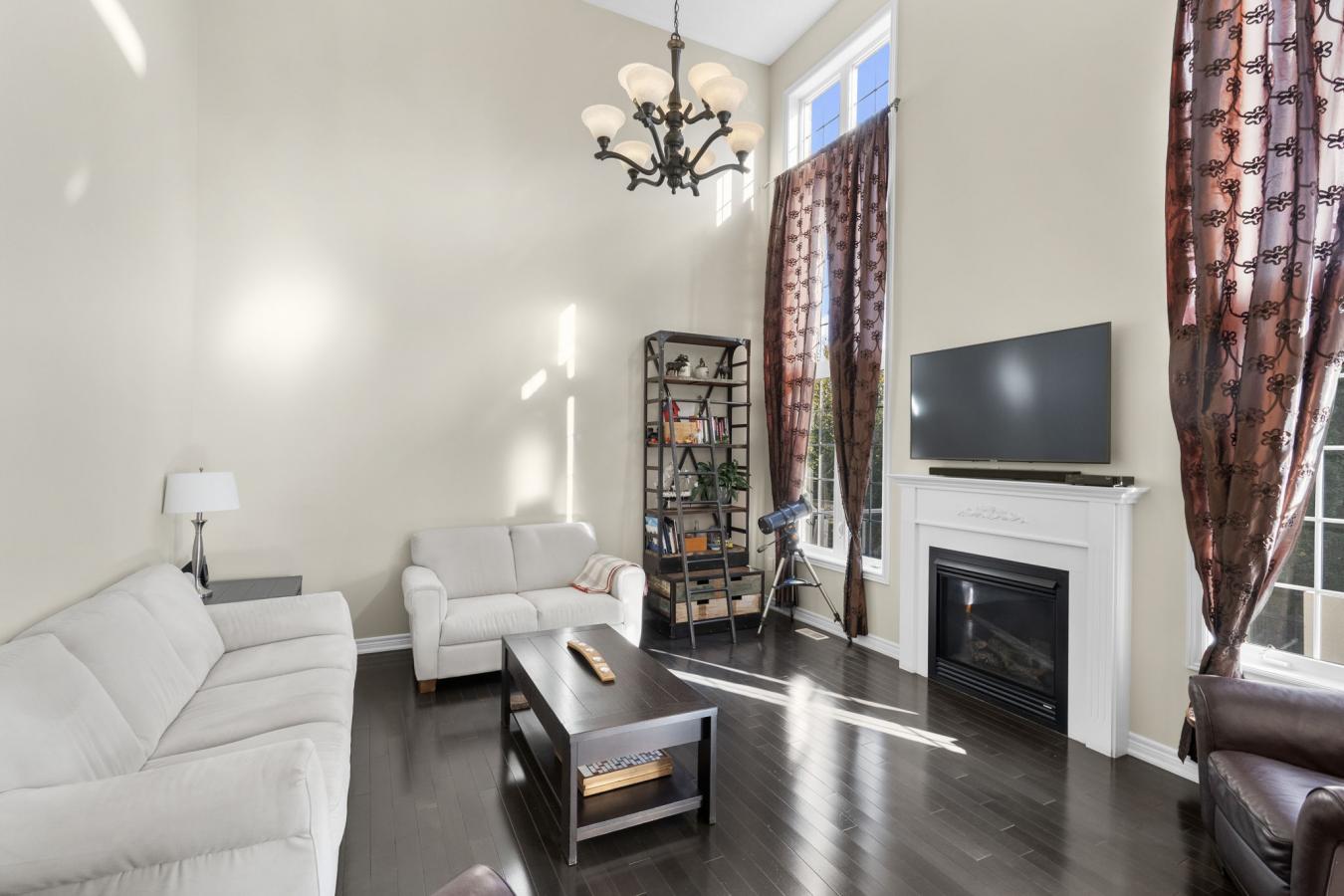 Markham, ON, L6B0E8, Canada, 4 Bedrooms Bedrooms, ,4 BathroomsBathrooms,Residential,For Sale,1971116