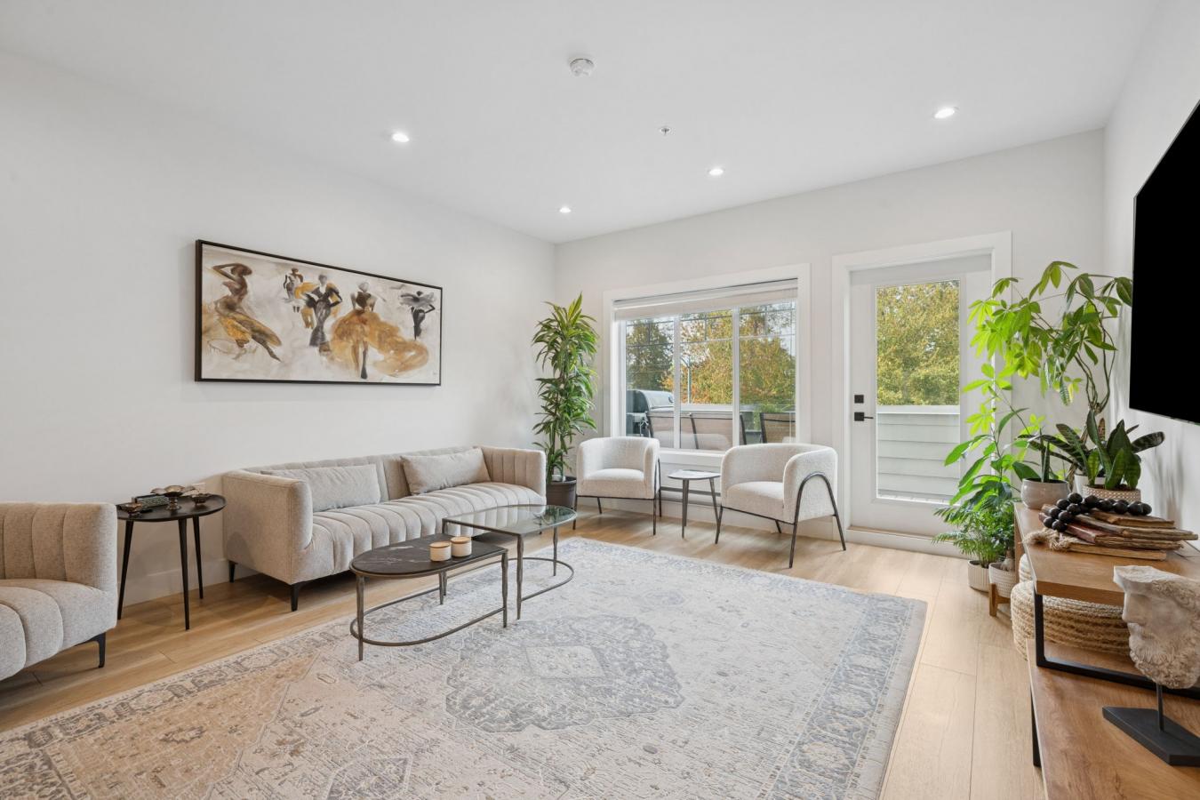 Port Moody, Vancouver, V3H 0M6, Canada, 2 Bedrooms Bedrooms, ,2 BathroomsBathrooms,Residential,For Sale,1971115