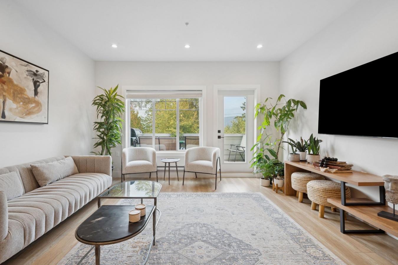 Port Moody, Vancouver, V3H 0M6, Canada, 2 Bedrooms Bedrooms, ,2 BathroomsBathrooms,Residential,For Sale,1971115