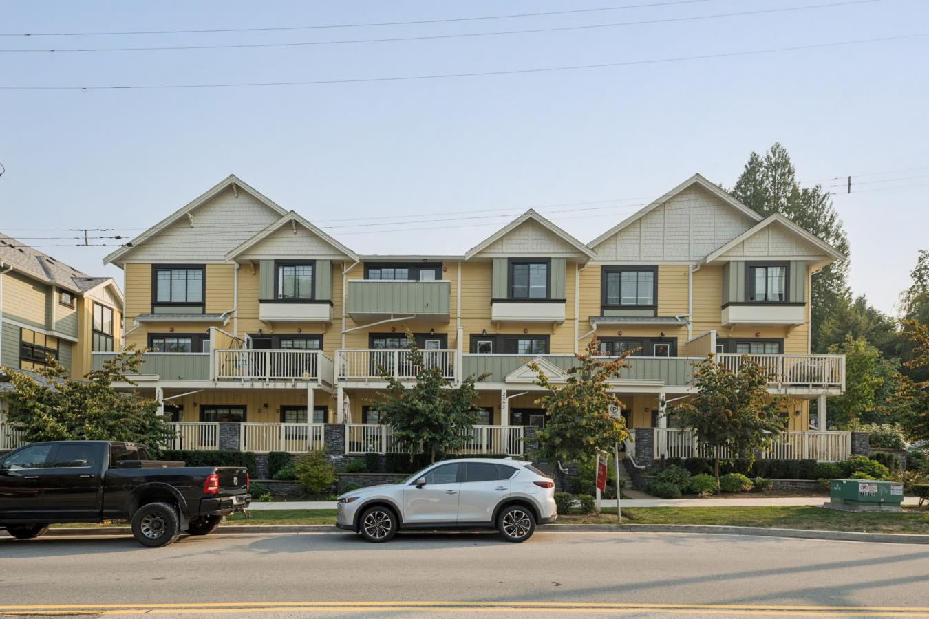 Port Moody, Vancouver, V3H 0M6, Canada, 2 Bedrooms Bedrooms, ,2 BathroomsBathrooms,Residential,For Sale,1971115