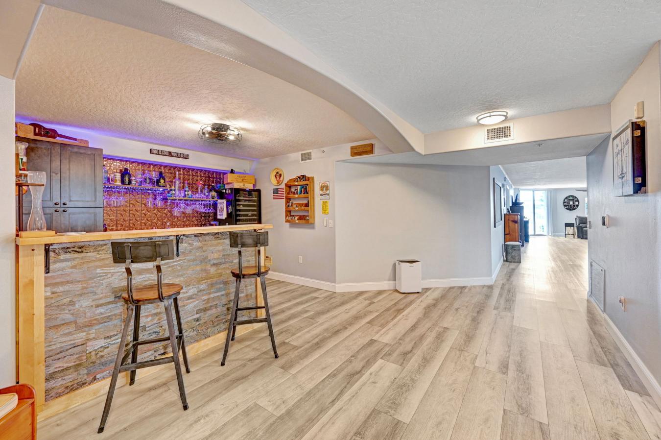 Welcome to The Topless Turtle - Where Riverfront Luxury Meets Coastal – image 8
