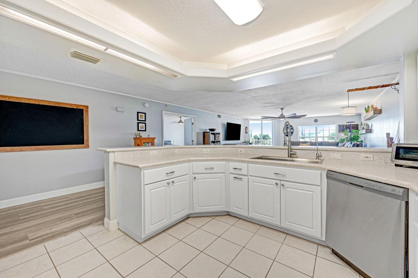 Welcome to The Topless Turtle - Where Riverfront Luxury Meets Coastal – image 12