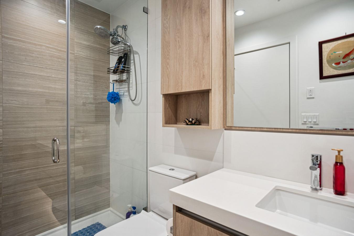 Burnaby, Vancouver, V5H 0J4, Canada, 2 Bedrooms Bedrooms, ,2 BathroomsBathrooms,Residential,For Sale,1971112