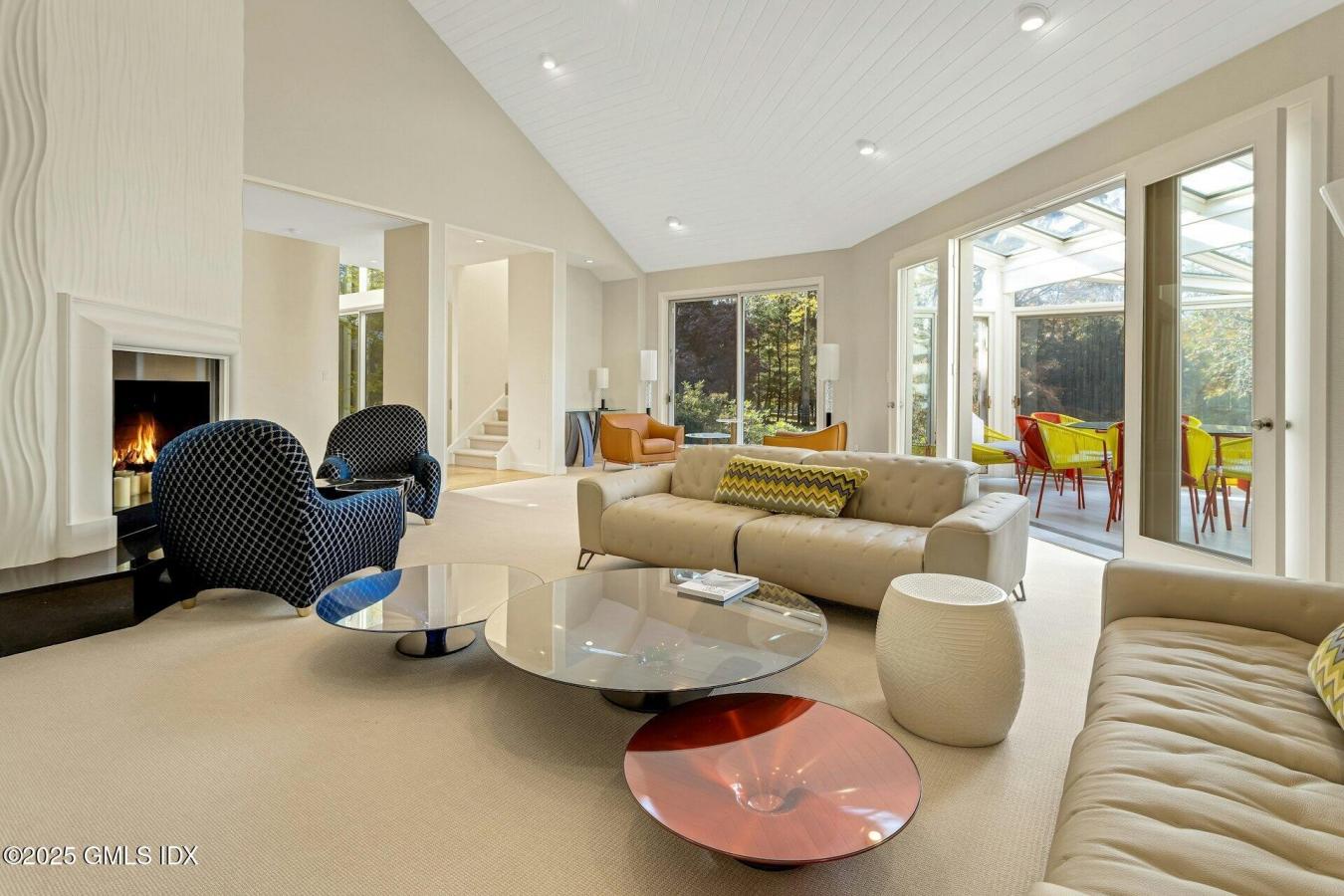 Greenwich, Connecticut, 06831, United States, 6 Bedrooms Bedrooms, ,7 BathroomsBathrooms,Residential,For Sale,1971111