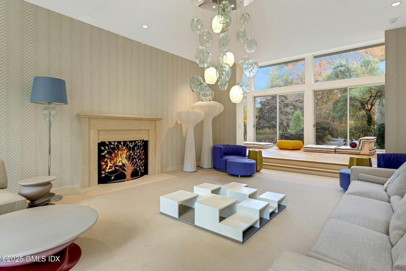 Greenwich, Connecticut, 06831, United States, 6 Bedrooms Bedrooms, ,7 BathroomsBathrooms,Residential,For Sale,1971111