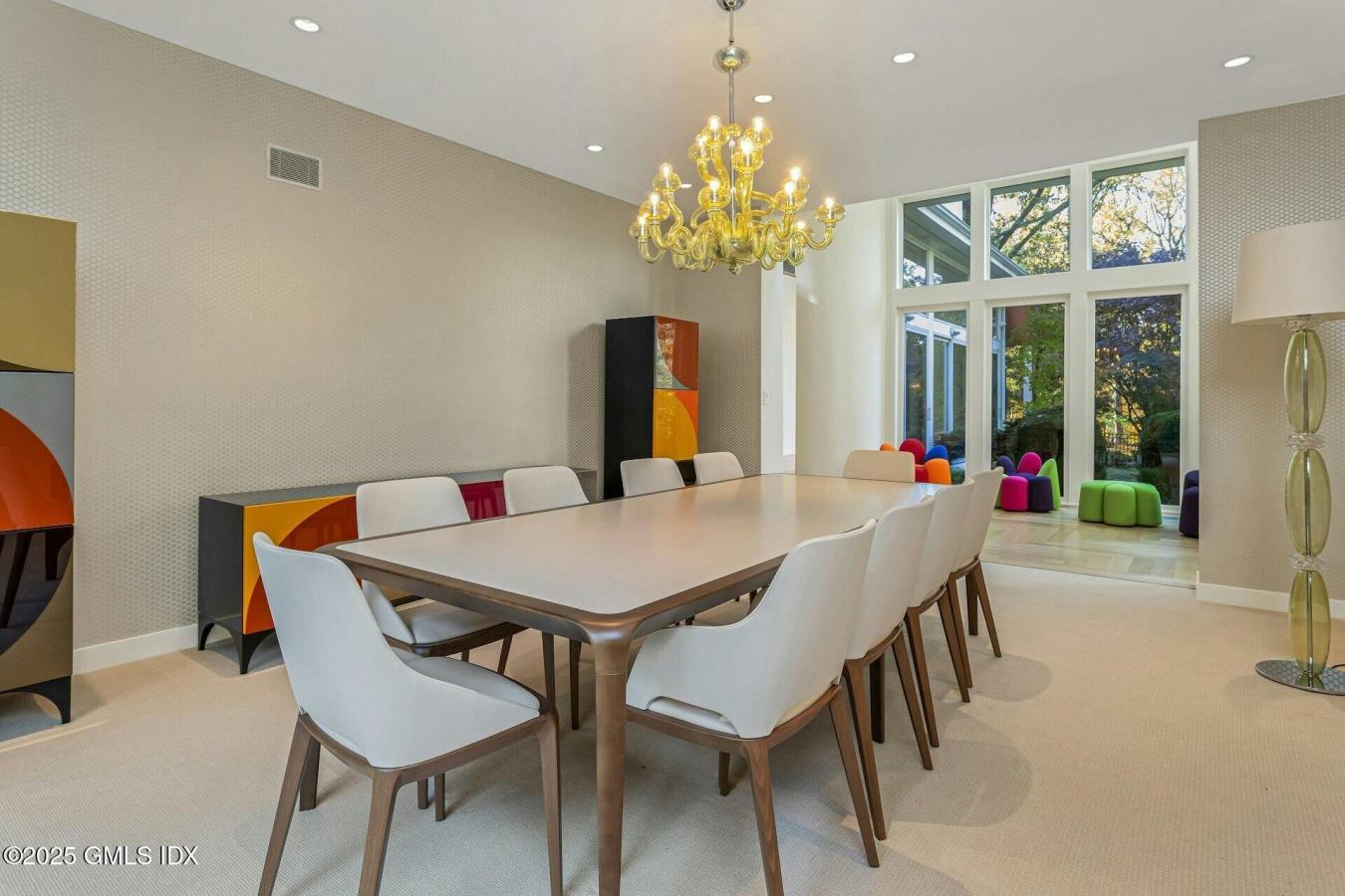 Greenwich, Connecticut, 06831, United States, 6 Bedrooms Bedrooms, ,7 BathroomsBathrooms,Residential,For Sale,1971111