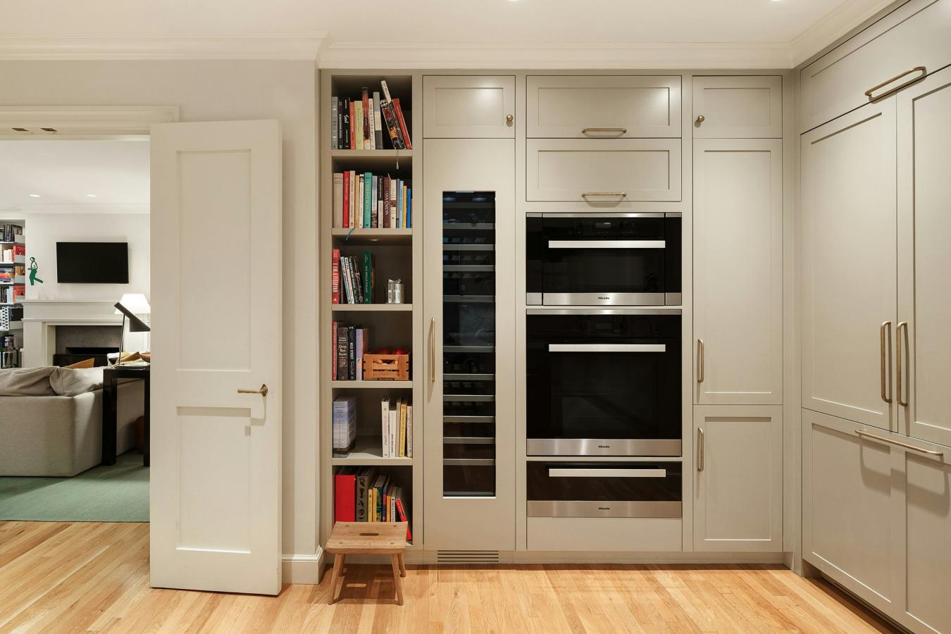 New York, New York, 10065, United States, 4 Bedrooms Bedrooms, ,3 BathroomsBathrooms,Residential,For Sale,1971108