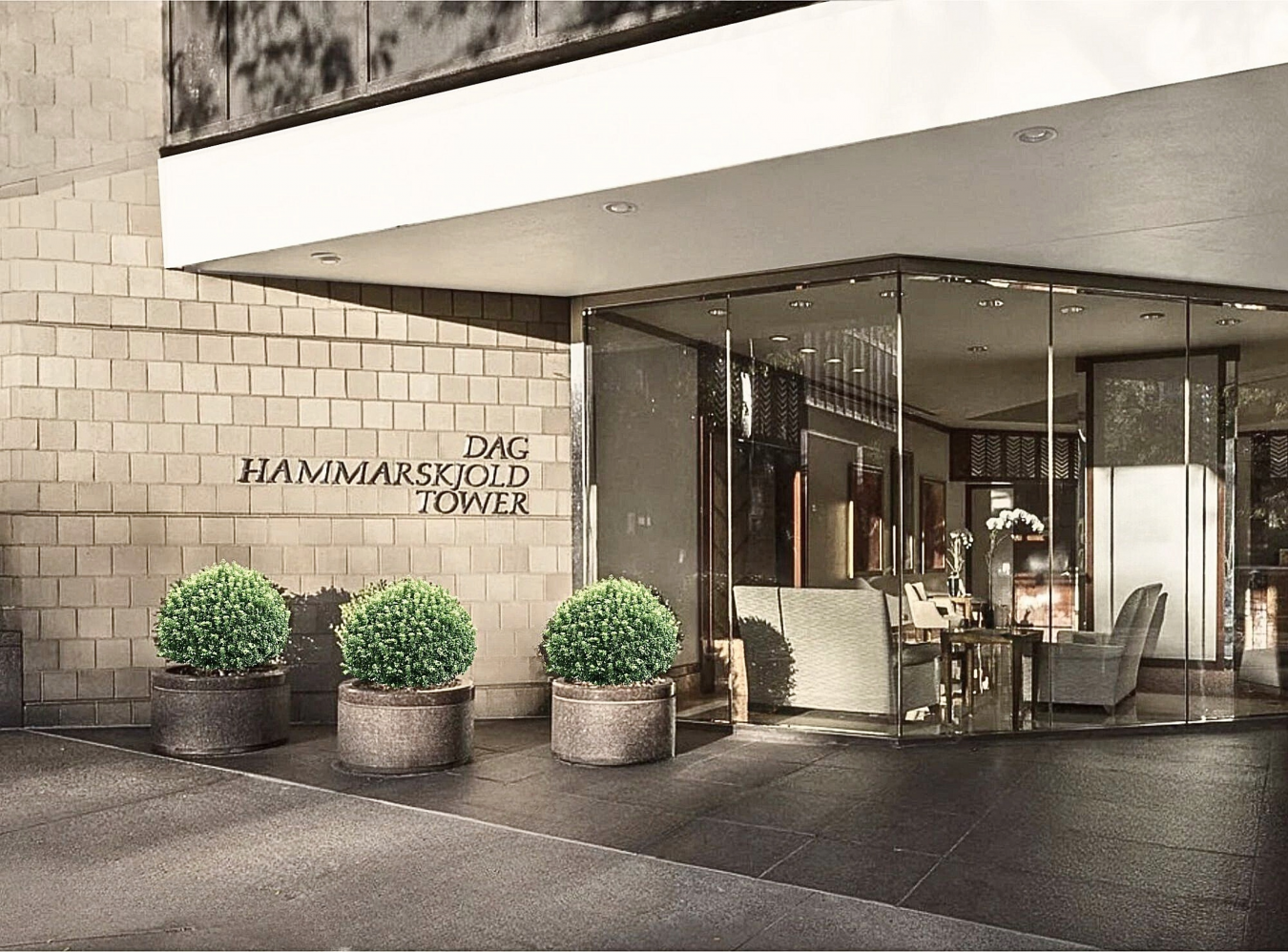 New York, New York, 10017, United States, 2 Bedrooms Bedrooms, ,2 BathroomsBathrooms,Residential,For Sale,1971107