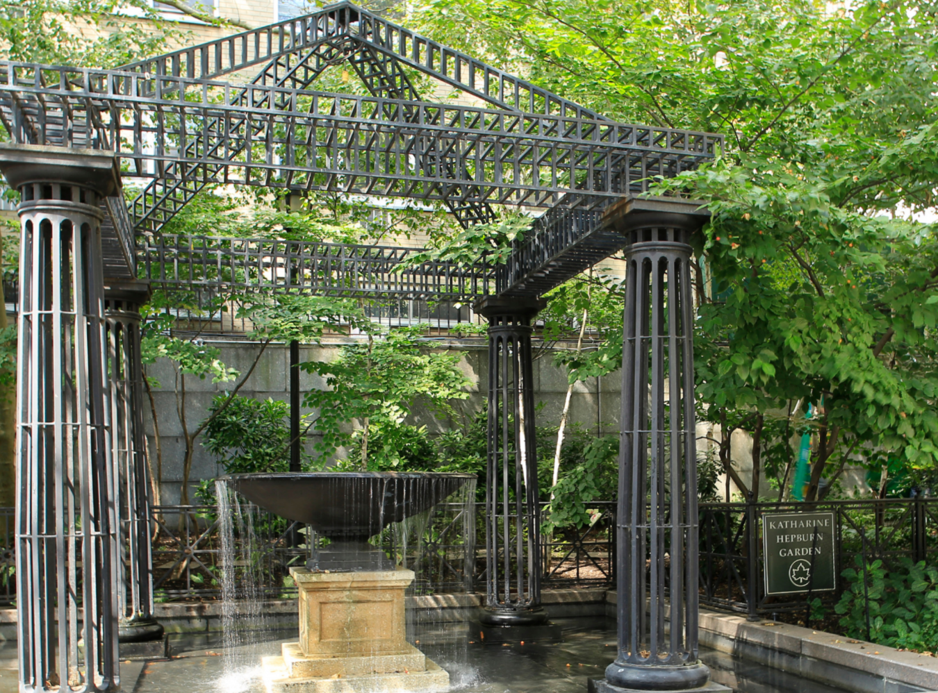 New York, New York, 10017, United States, 2 Bedrooms Bedrooms, ,2 BathroomsBathrooms,Residential,For Sale,1971107