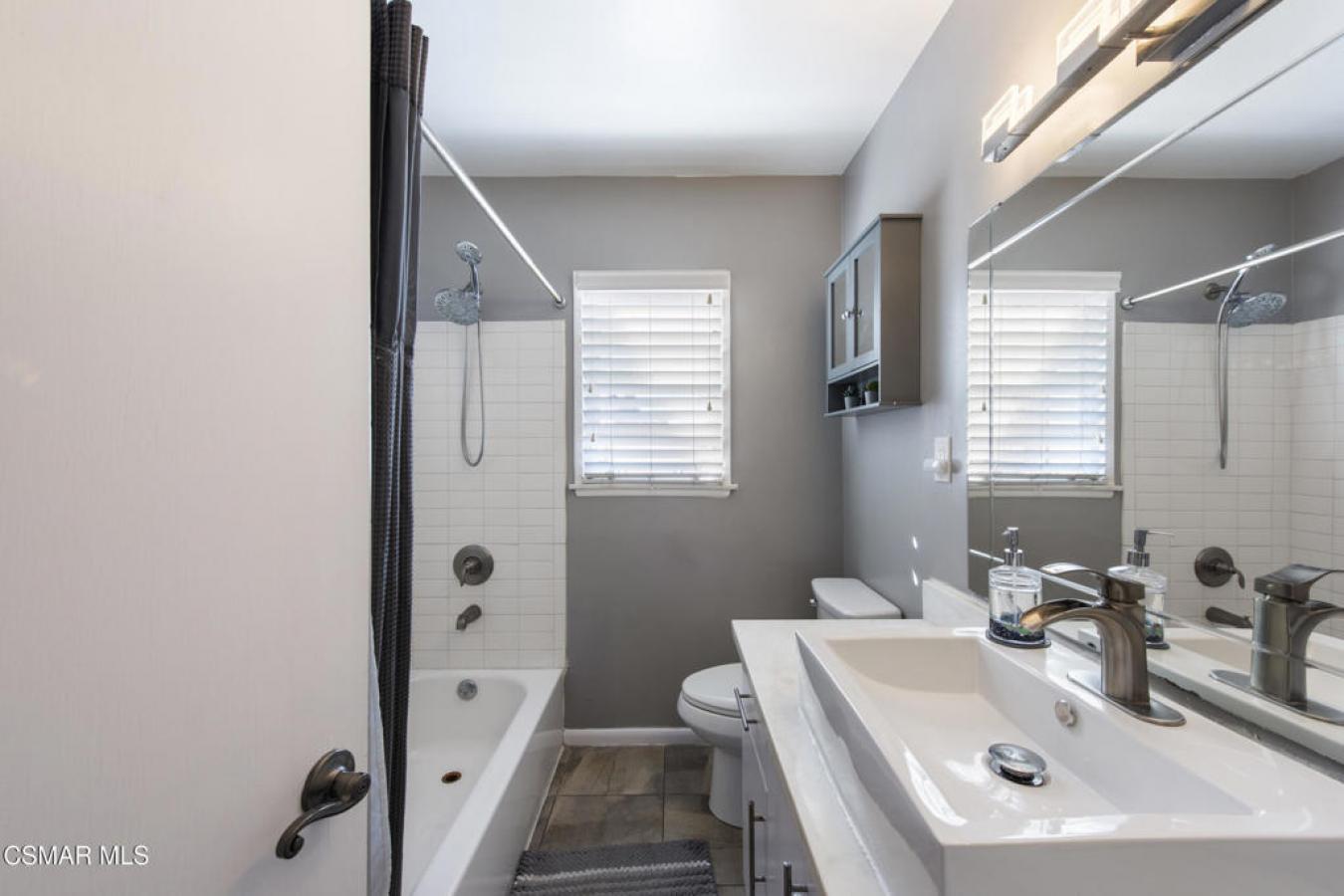 Sun Valley, Los Angeles, 91352, United States, 3 Bedrooms Bedrooms, ,2 BathroomsBathrooms,Residential,For Sale,1971098