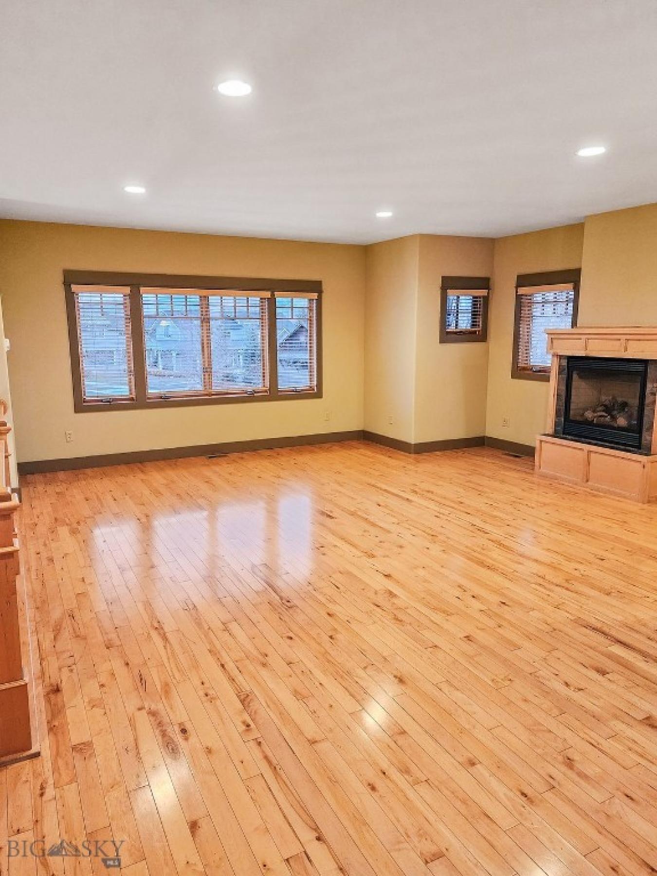 Bozeman, Gallatin, 59715, United States, 4 Bedrooms Bedrooms, ,3 BathroomsBathrooms,Residential,For Sale,1971095