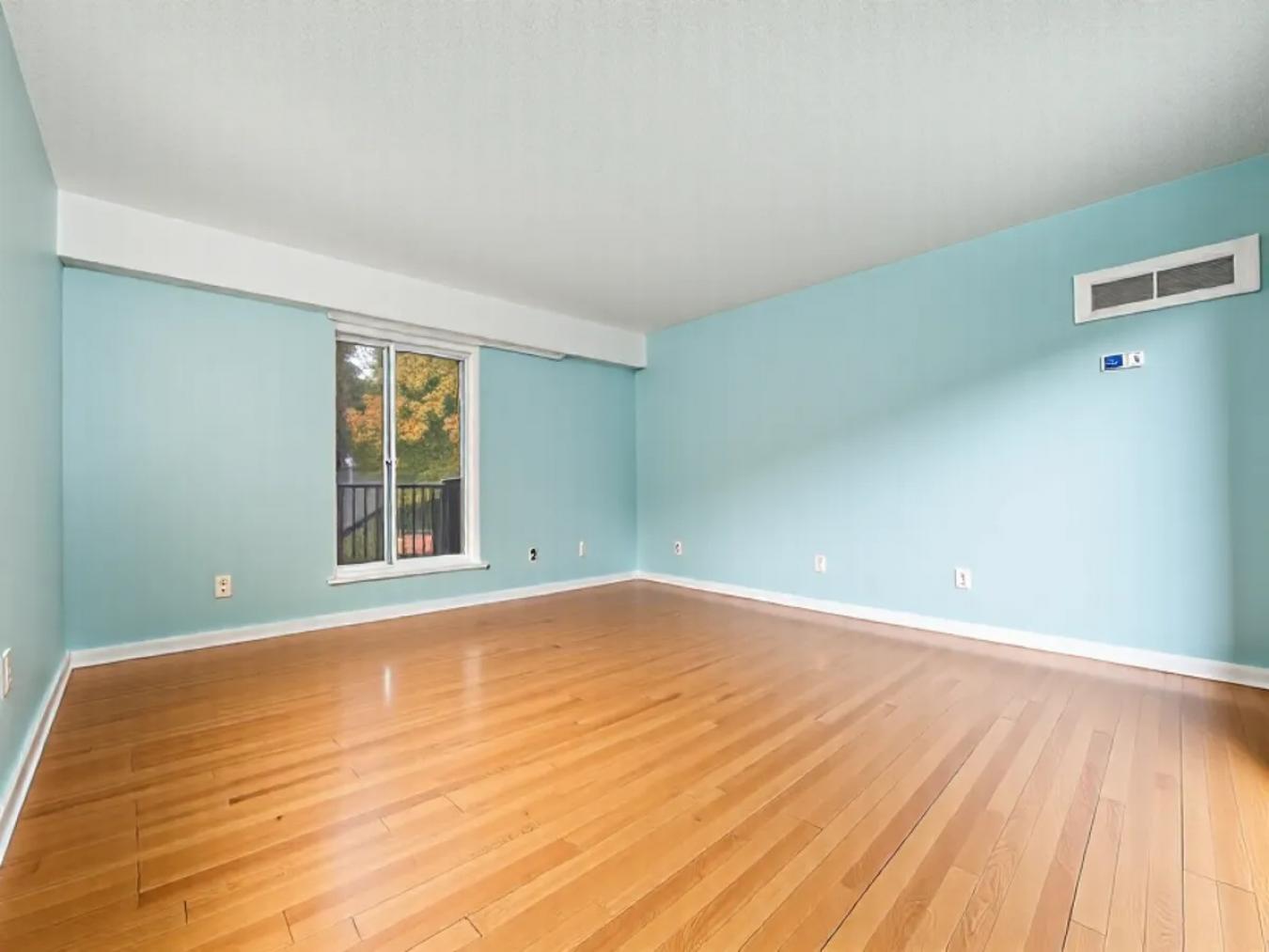 Mosquito Creek, North Vancouver, V7M 3C2, Canada, 6 Bedrooms Bedrooms, ,4 BathroomsBathrooms,Residential,For Sale,1971094