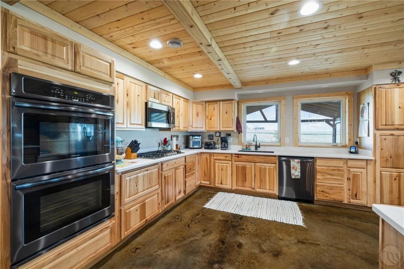 Shepherd, Yellowstone, 59079, United States, 4 Bedrooms Bedrooms, ,-1 BathroomBathrooms,Residential,For Sale,1972056