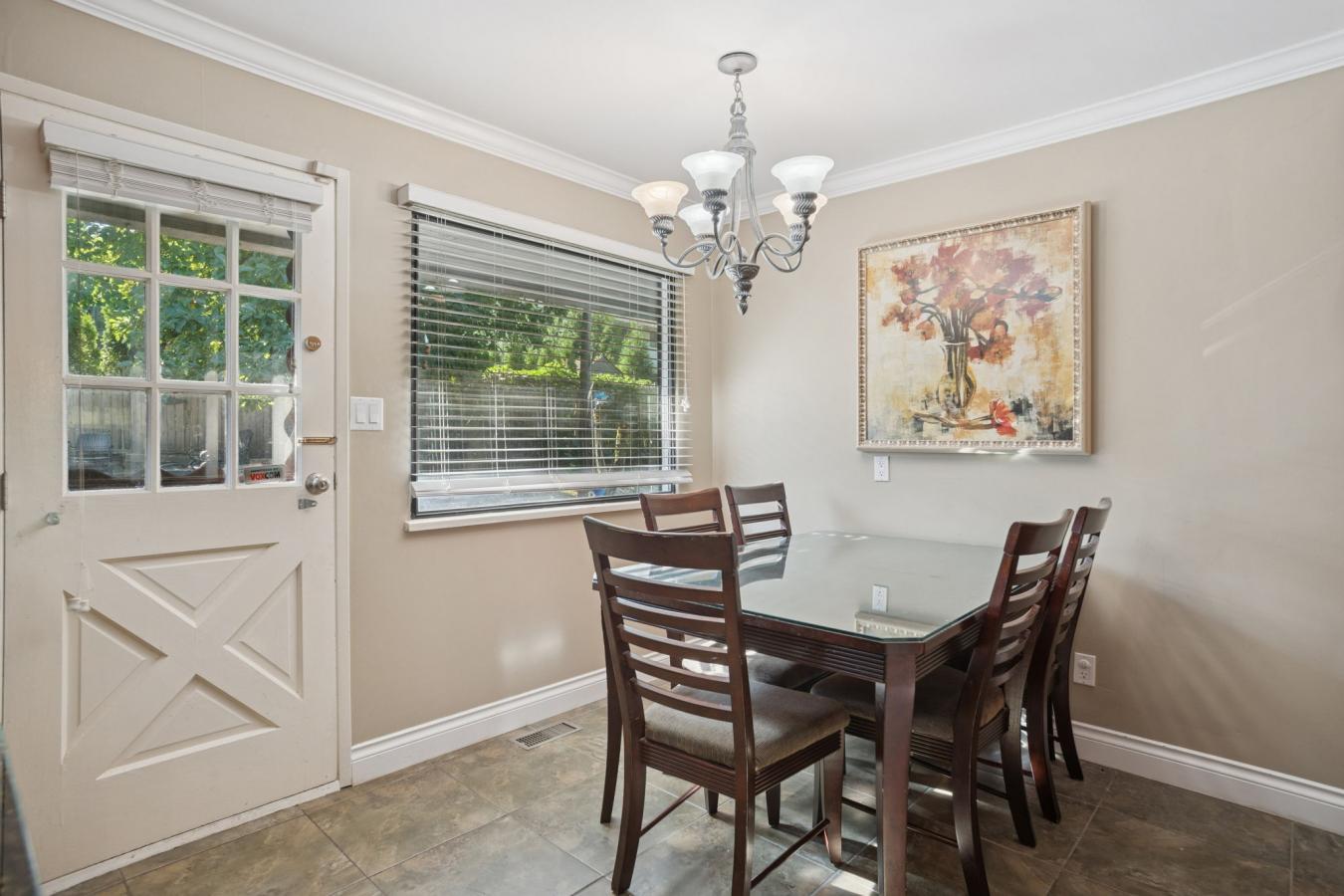 Burnaby, Vancouver, V5E 1V8, Canada, 5 Bedrooms Bedrooms, ,2 BathroomsBathrooms,Residential,For Sale,1972054