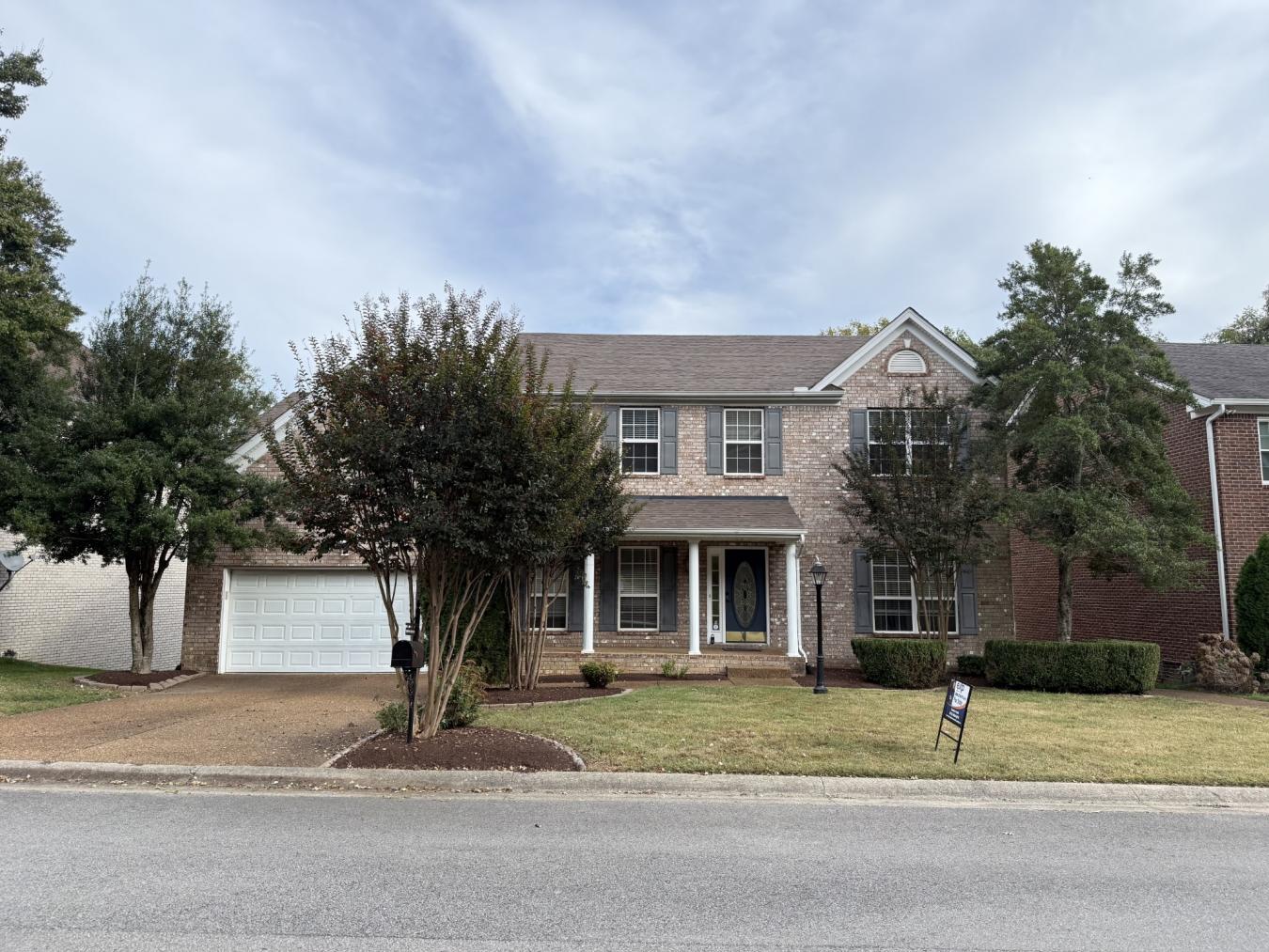 Nashville, Davidson County, TN, 37221, United States, 5 Bedrooms Bedrooms, ,3 BathroomsBathrooms,Residential,For Sale,1972050