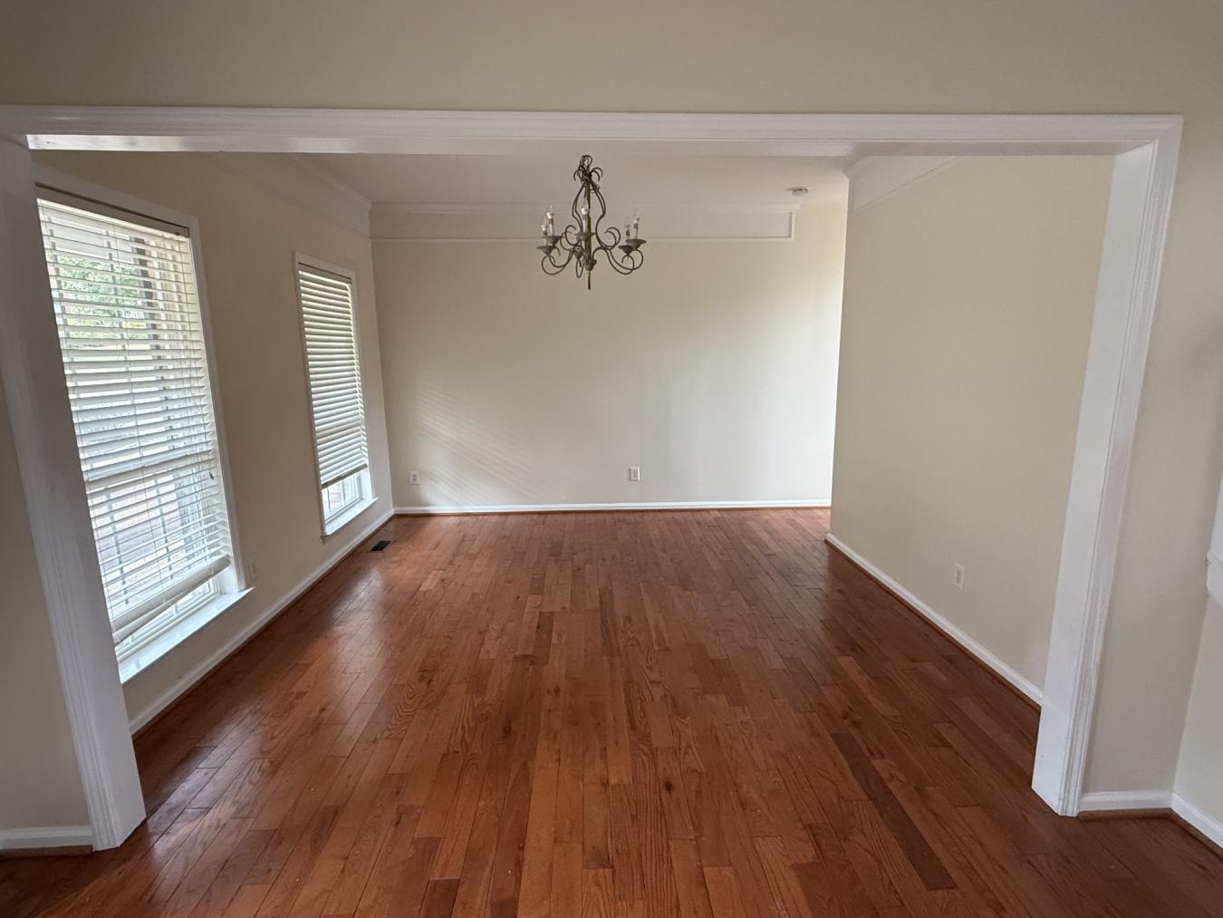 Nashville, Davidson County, TN, 37221, United States, 5 Bedrooms Bedrooms, ,3 BathroomsBathrooms,Residential,For Sale,1972050