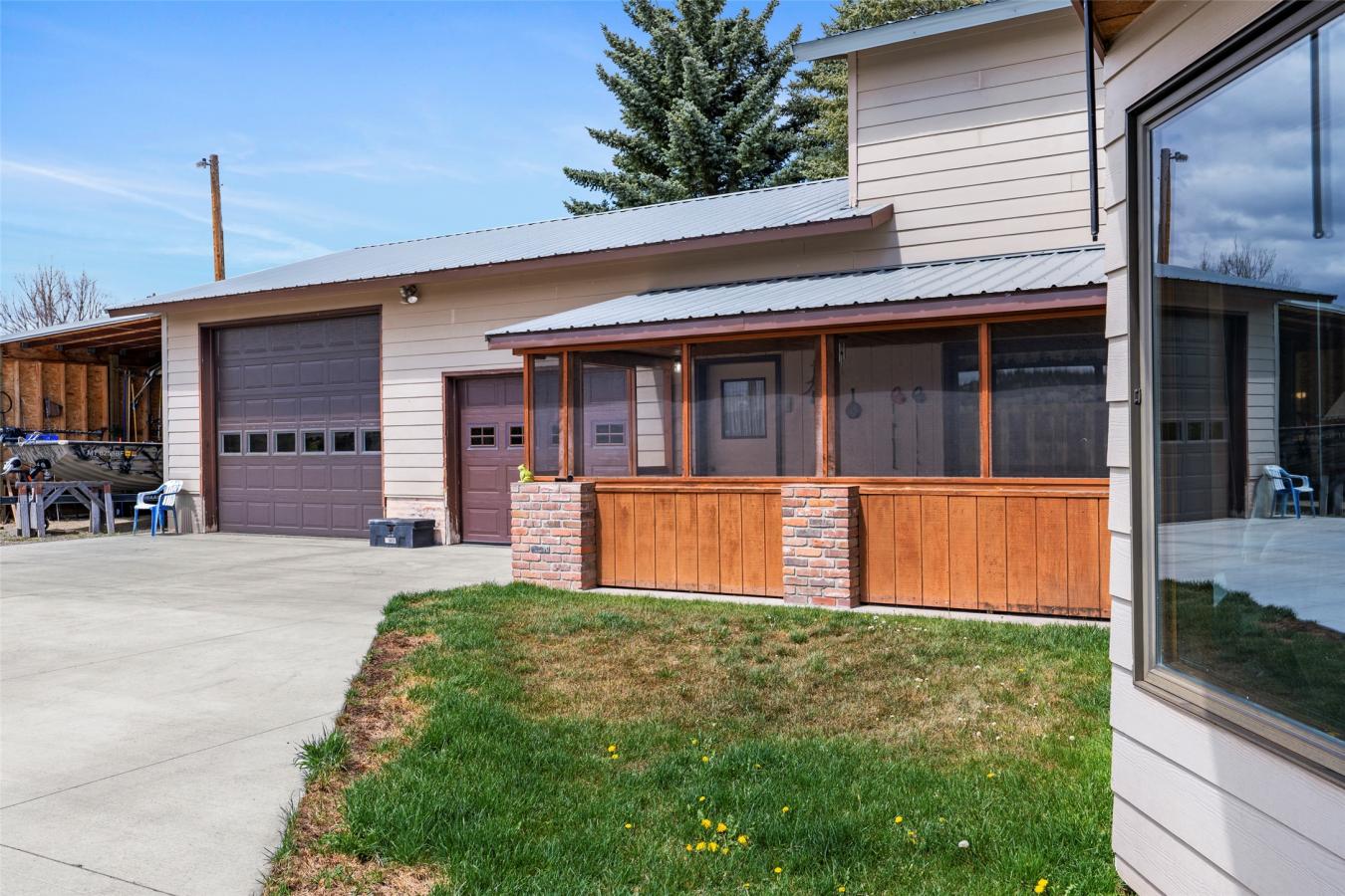 Townsend, Broadwater, 59644, United States, 3 Bedrooms Bedrooms, ,3 BathroomsBathrooms,Residential,For Sale,1972049