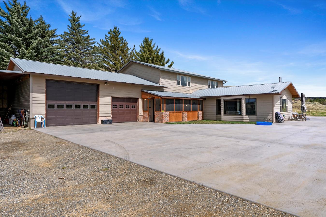 Townsend, Broadwater, 59644, United States, 3 Bedrooms Bedrooms, ,3 BathroomsBathrooms,Residential,For Sale,1972049