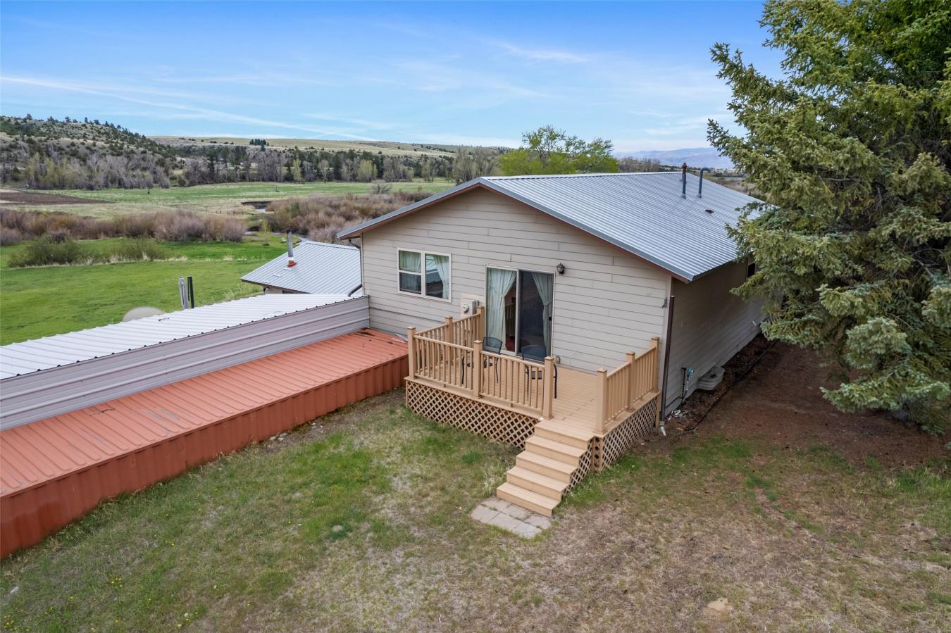 Townsend, Broadwater, 59644, United States, 3 Bedrooms Bedrooms, ,3 BathroomsBathrooms,Residential,For Sale,1972049