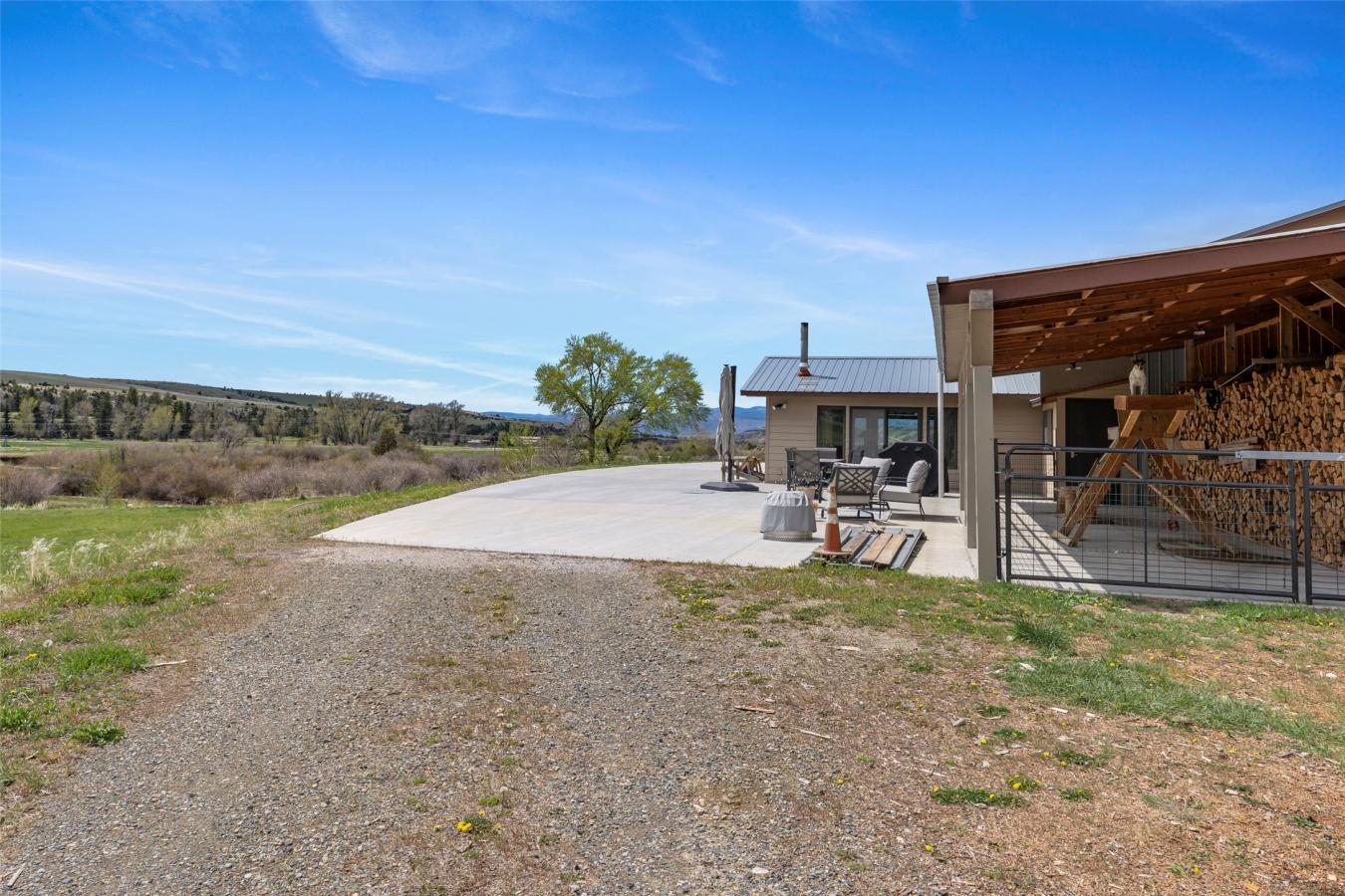 Townsend, Broadwater, 59644, United States, 3 Bedrooms Bedrooms, ,3 BathroomsBathrooms,Residential,For Sale,1972049