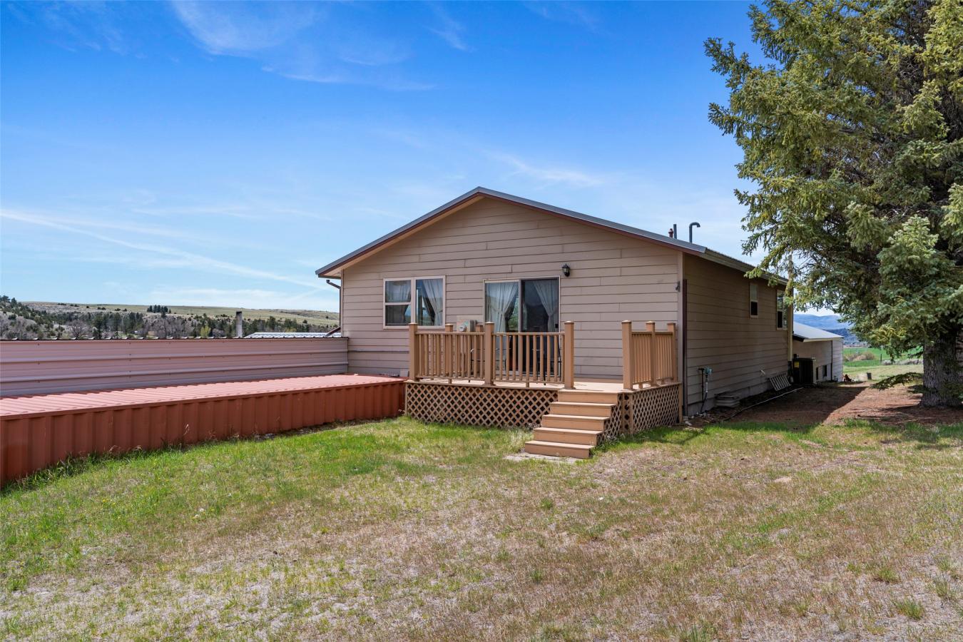 Townsend, Broadwater, 59644, United States, 3 Bedrooms Bedrooms, ,3 BathroomsBathrooms,Residential,For Sale,1972049