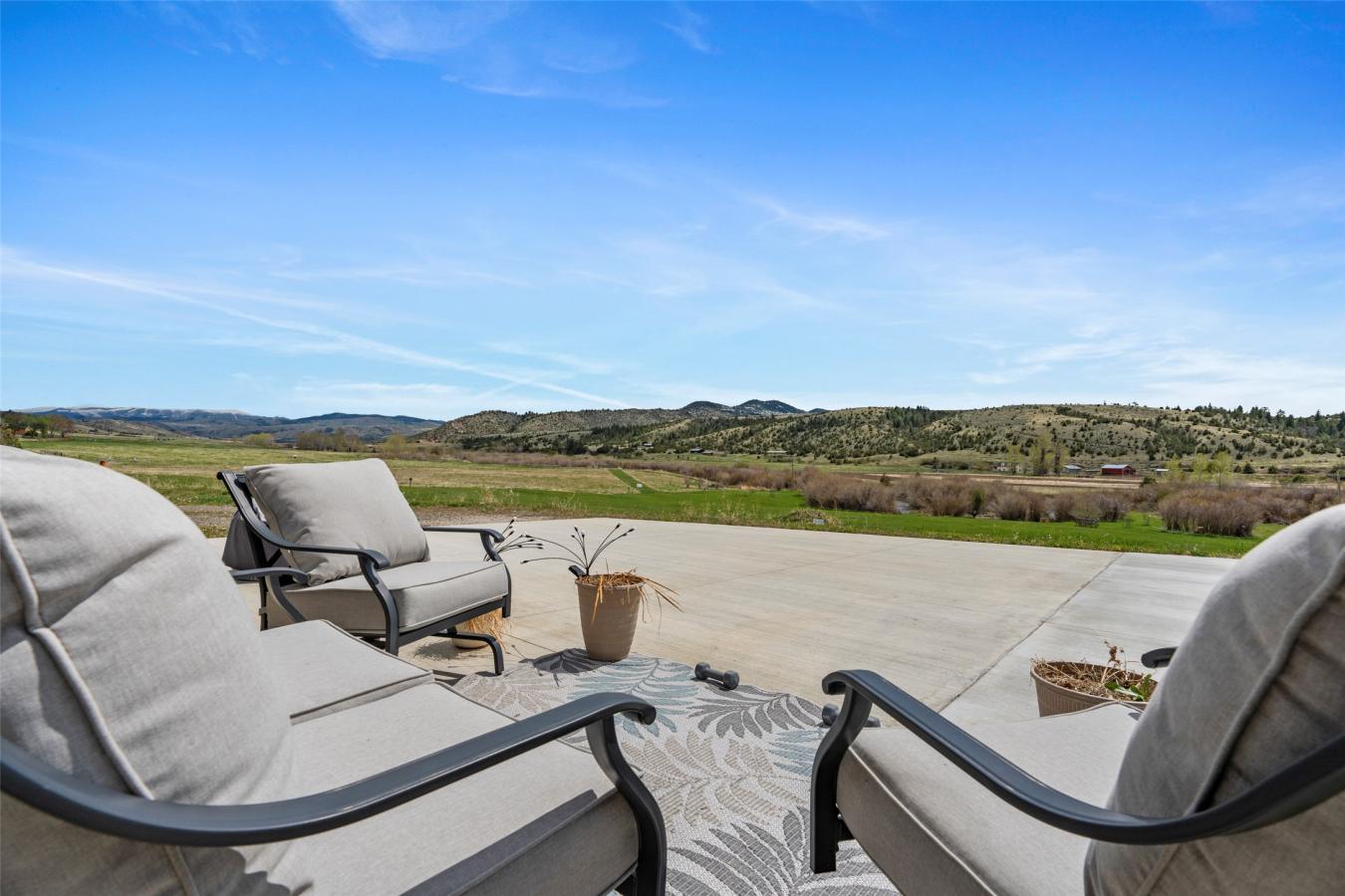 Townsend, Broadwater, 59644, United States, 3 Bedrooms Bedrooms, ,3 BathroomsBathrooms,Residential,For Sale,1972049