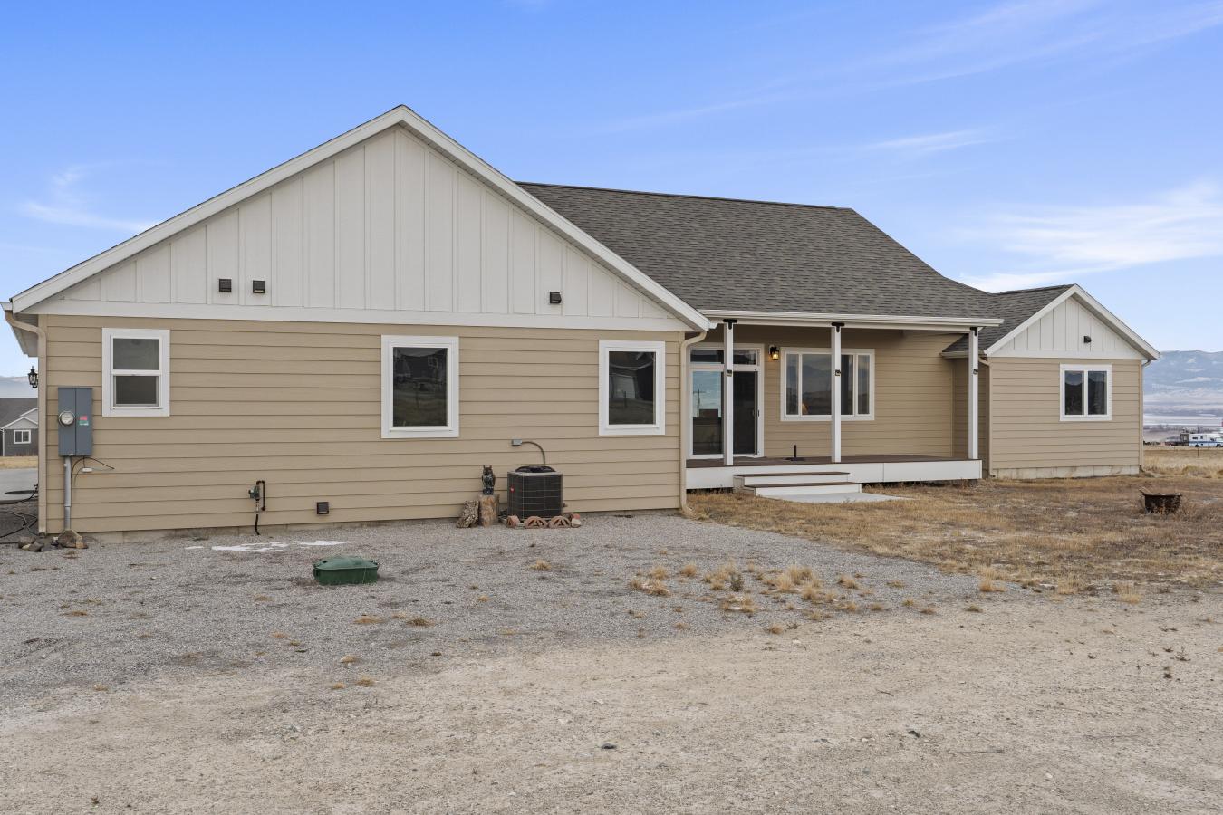 Townsend, Broadwater, 59644, United States, 3 Bedrooms Bedrooms, ,3 BathroomsBathrooms,Residential,For Sale,1972048