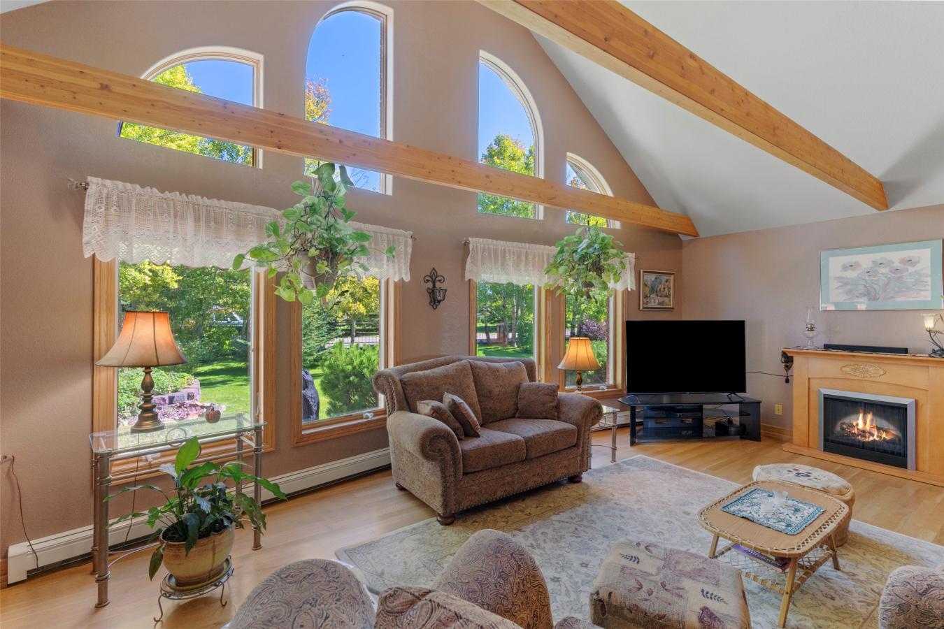 White Sulphur Springs, Meagher, 59645, United States, 3 Bedrooms Bedrooms, ,2 BathroomsBathrooms,Residential,For Sale,1972045