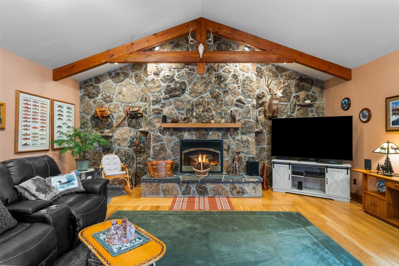 White Sulphur Springs, Meagher, 59645, United States, 3 Bedrooms Bedrooms, ,2 BathroomsBathrooms,Residential,For Sale,1972045