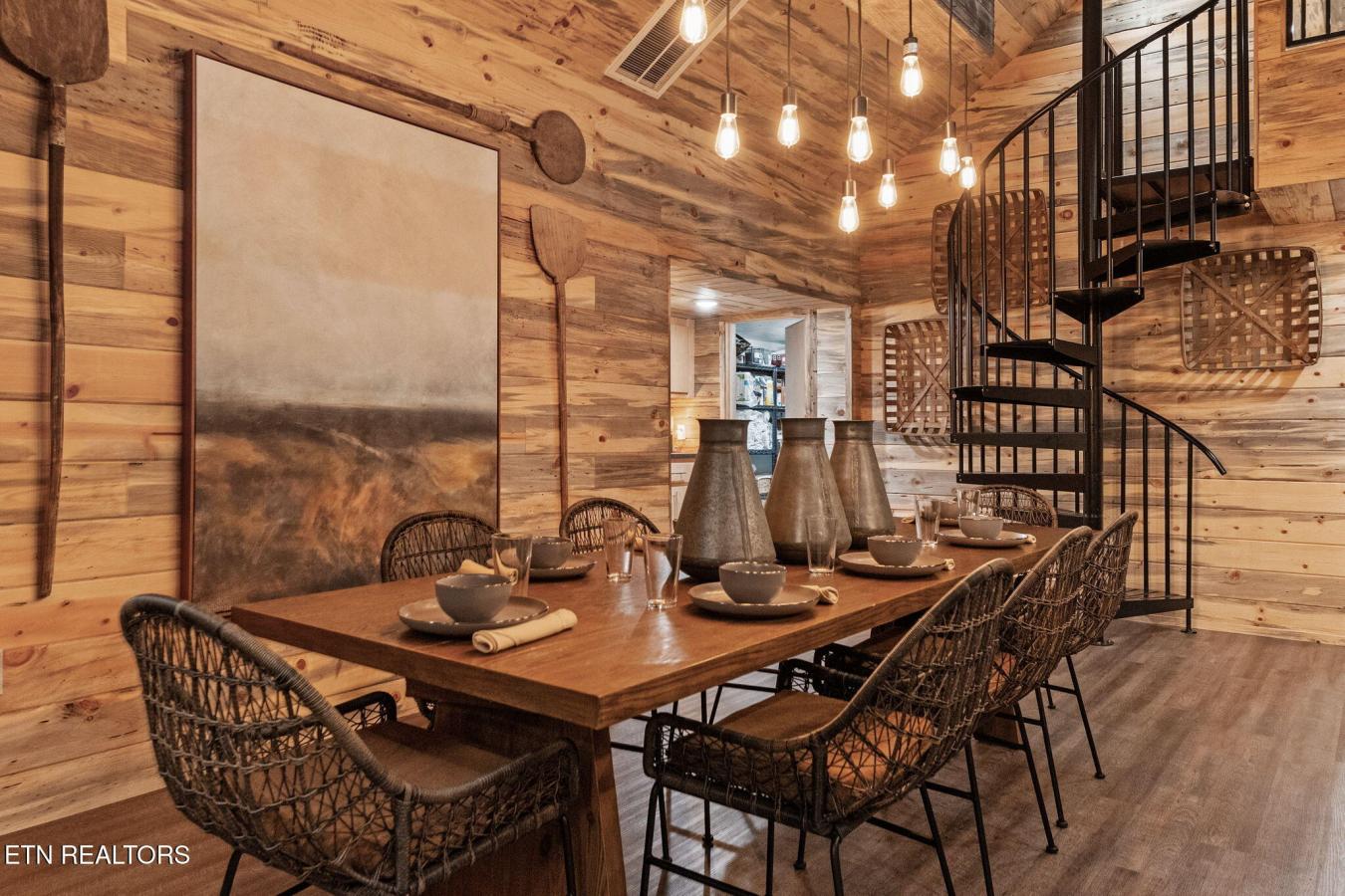 Sevierville, Sevier County - 27, 37876, United States, 3 Bedrooms Bedrooms, ,3 BathroomsBathrooms,Residential,For Sale,1972044