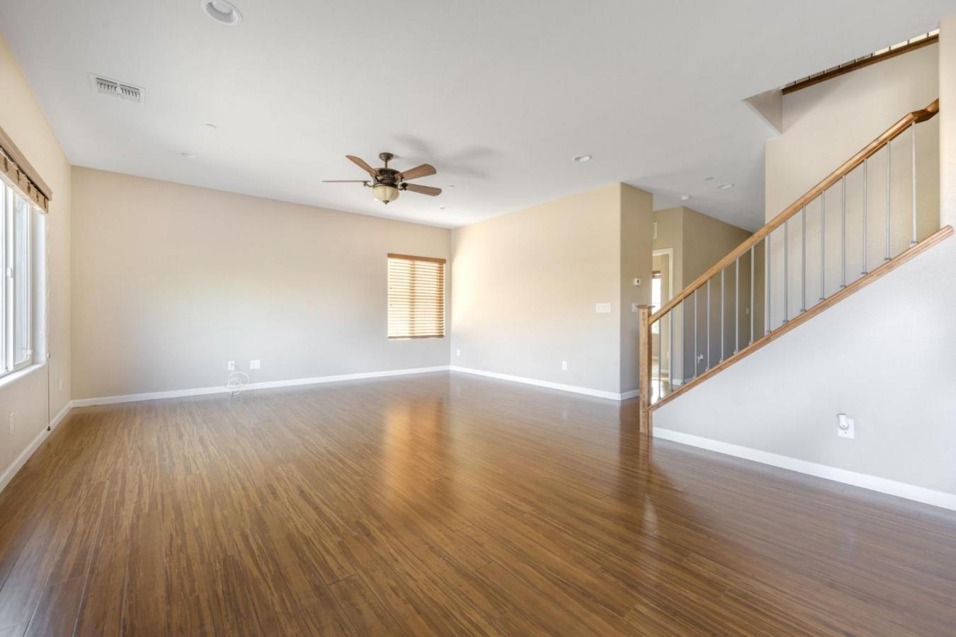 Elk Grove, Sacramento, 95757, United States, 6 Bedrooms Bedrooms, ,3 BathroomsBathrooms,Residential,For Sale,1972043