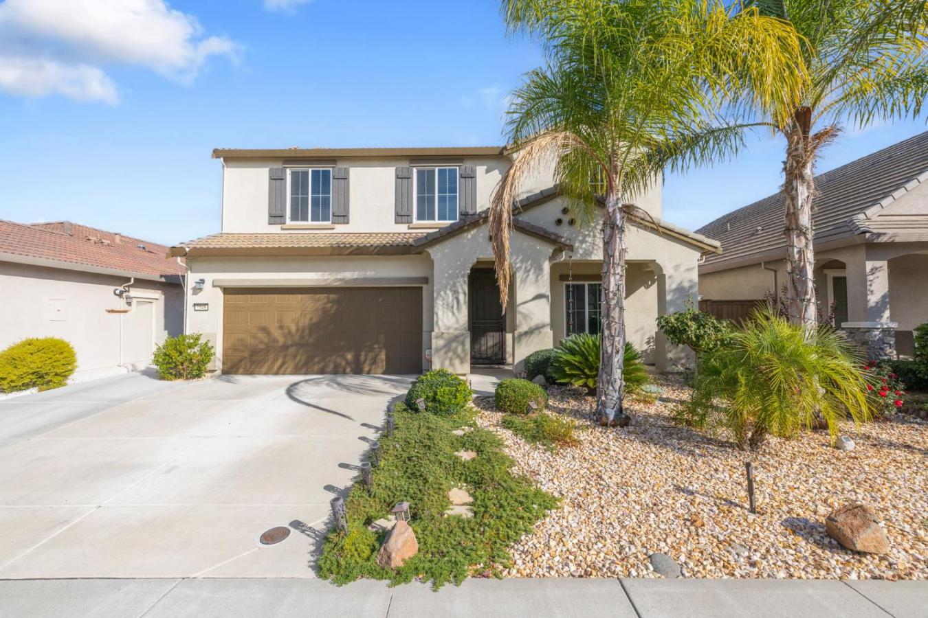 Elk Grove, Sacramento, 95757, United States, 6 Bedrooms Bedrooms, ,3 BathroomsBathrooms,Residential,For Sale,1972043