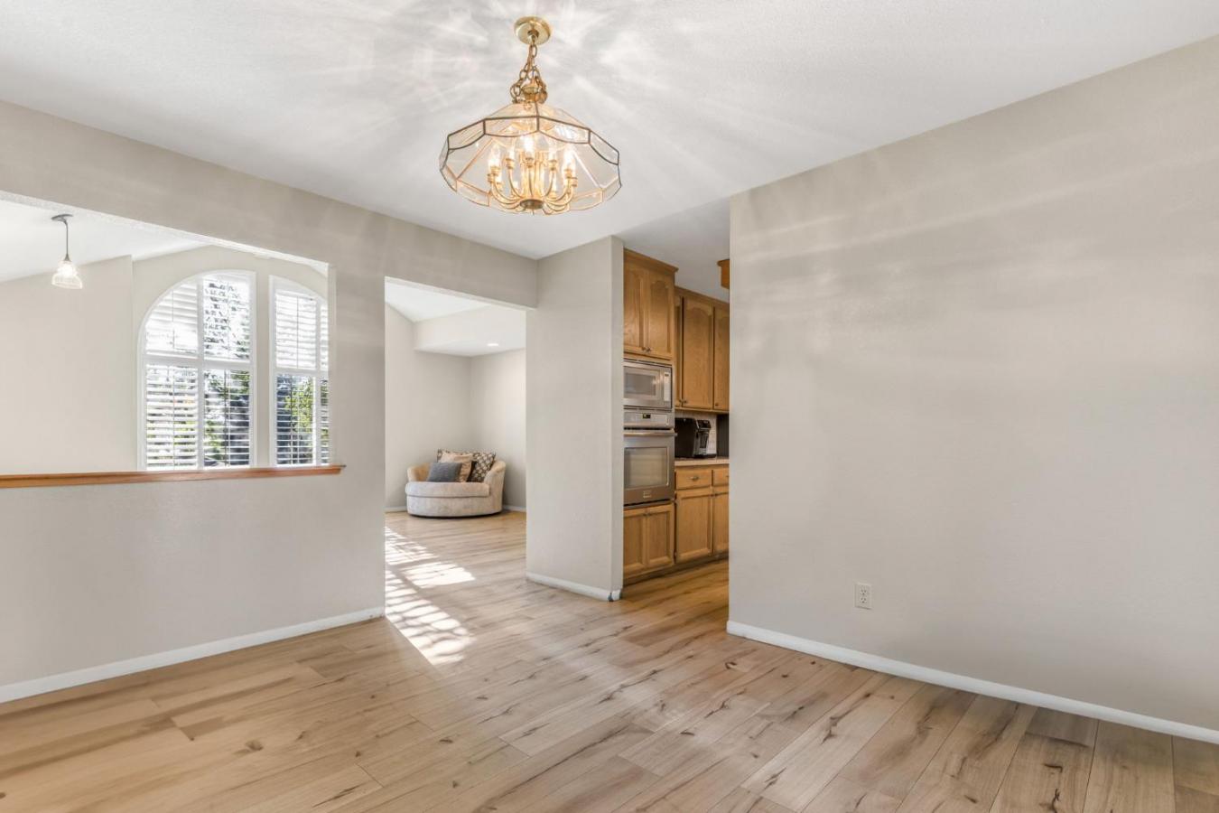 Folsom, Sacramento, 95630, United States, 4 Bedrooms Bedrooms, ,4 BathroomsBathrooms,Residential,For Sale,1972040