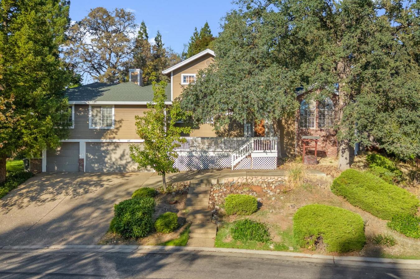 Folsom, Sacramento, 95630, United States, 4 Bedrooms Bedrooms, ,4 BathroomsBathrooms,Residential,For Sale,1972040
