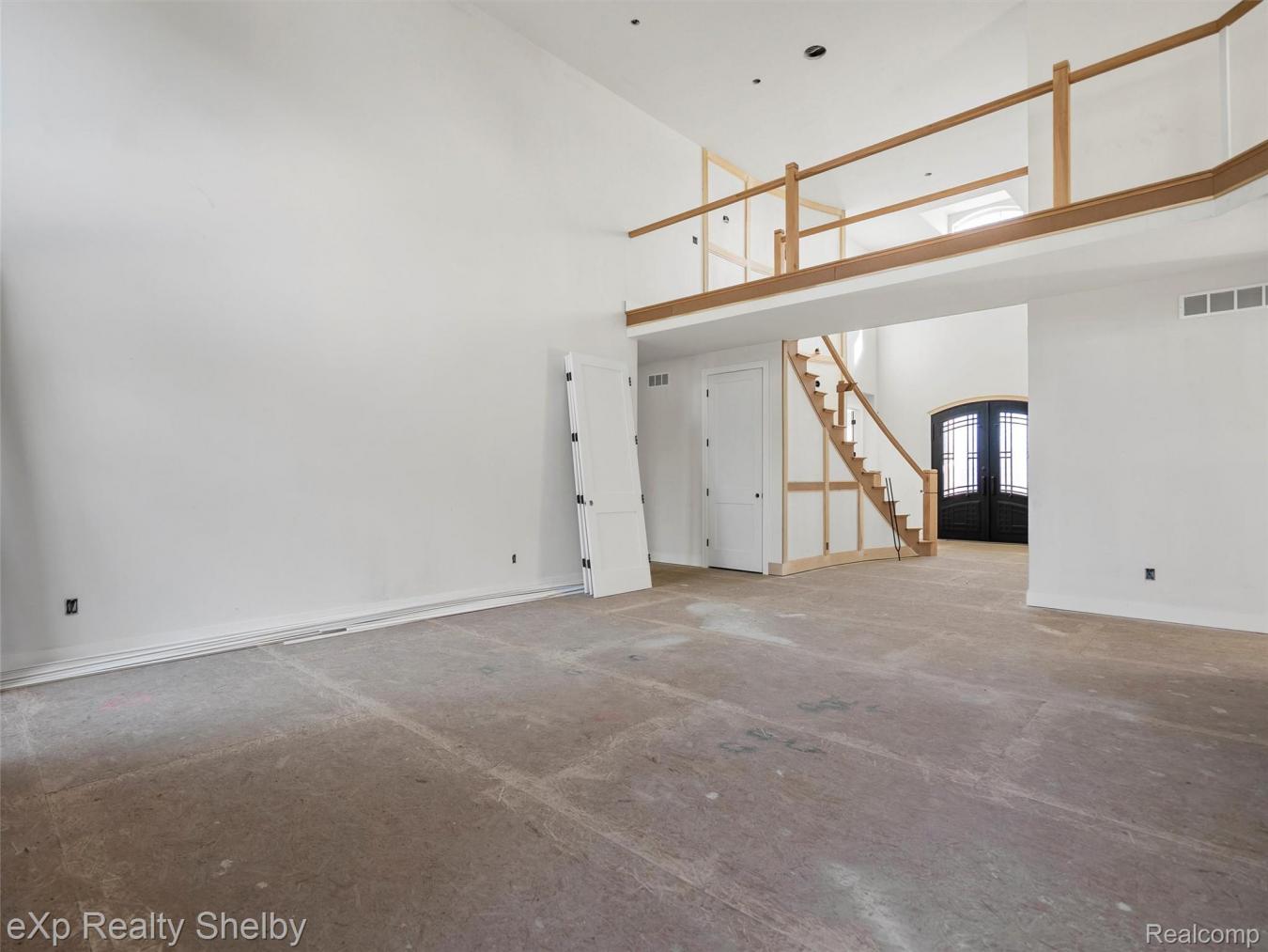 Rochester Hills, Oakland, 48307, United States, 4 Bedrooms Bedrooms, ,3 BathroomsBathrooms,Residential,For Sale,1972041