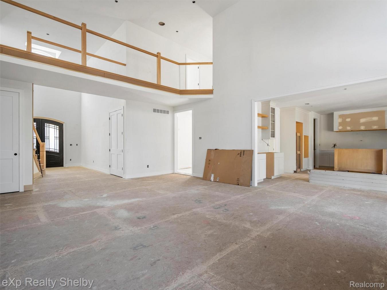 Rochester Hills, Oakland, 48307, United States, 4 Bedrooms Bedrooms, ,3 BathroomsBathrooms,Residential,For Sale,1972041