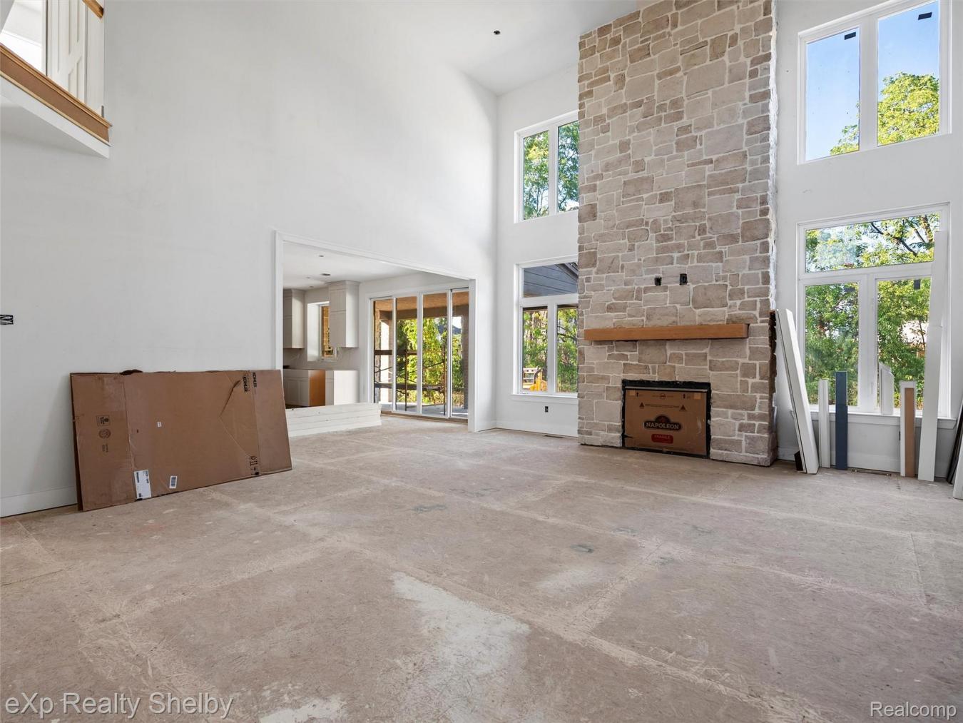 Rochester Hills, Oakland, 48307, United States, 4 Bedrooms Bedrooms, ,3 BathroomsBathrooms,Residential,For Sale,1972041