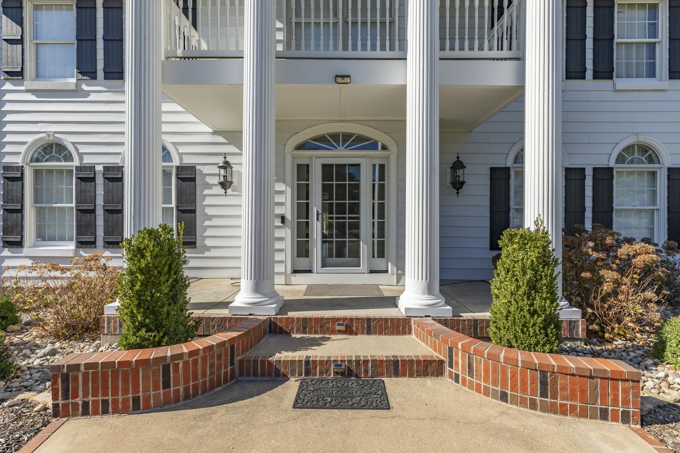 Weldon Spring, St. Charles, 63304, United States, 6 Bedrooms Bedrooms, ,3 BathroomsBathrooms,Residential,For Sale,1973501