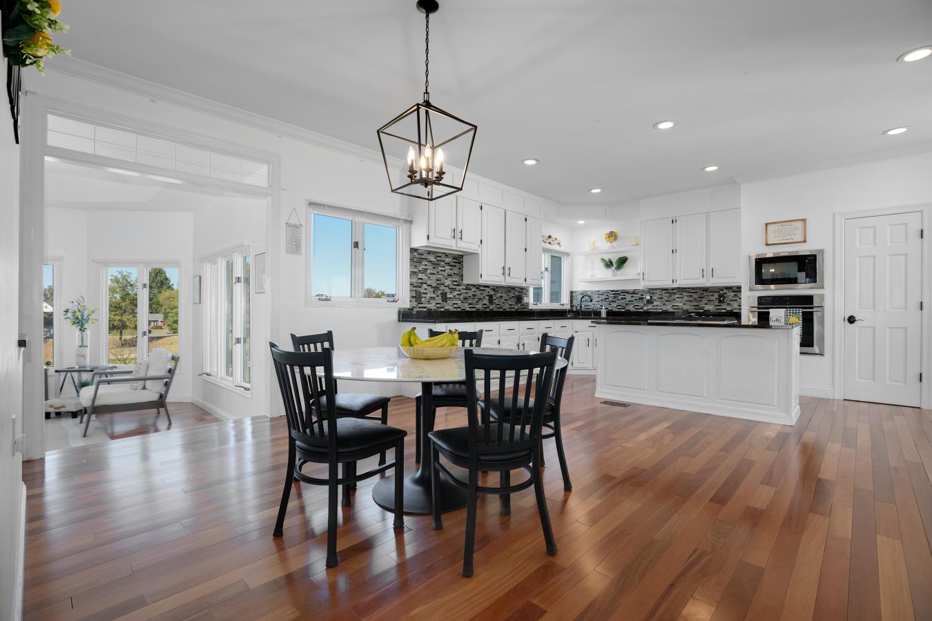 Weldon Spring, St. Charles, 63304, United States, 6 Bedrooms Bedrooms, ,3 BathroomsBathrooms,Residential,For Sale,1973501