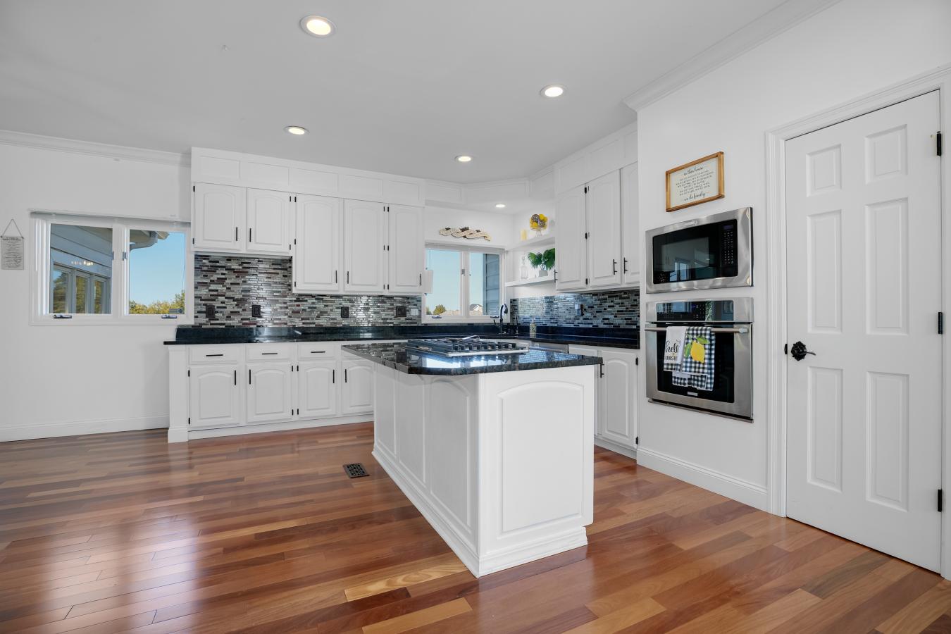 Weldon Spring, St. Charles, 63304, United States, 6 Bedrooms Bedrooms, ,3 BathroomsBathrooms,Residential,For Sale,1973501