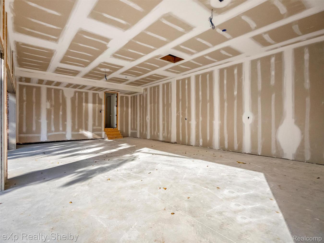 Rochester Hills, Oakland, 48307, United States, 4 Bedrooms Bedrooms, ,3 BathroomsBathrooms,Residential,For Sale,1972042